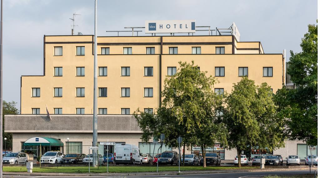 Idea Hotel Piacenza Exterior photo